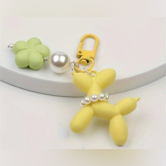 Accessories - Flower Balloon Dog Acrylic Keychain